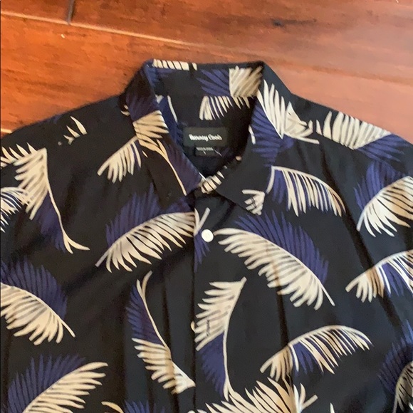 Barney Cool Holiday Short Sleeve Button - Picture 2 of 2